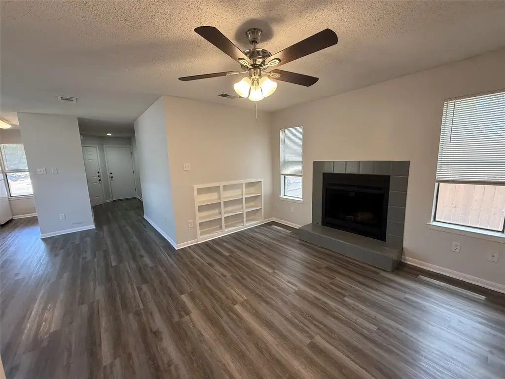 8909 Schick Road A, Austin