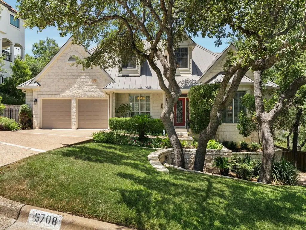 5708 Long Court, Austin