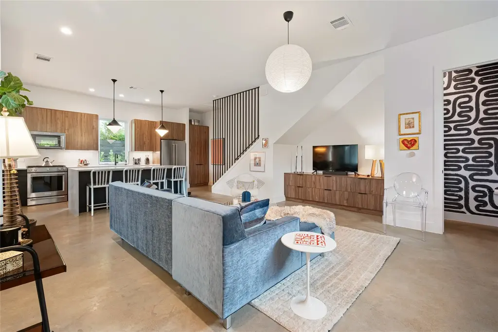 619 Tillery Street A, Austin