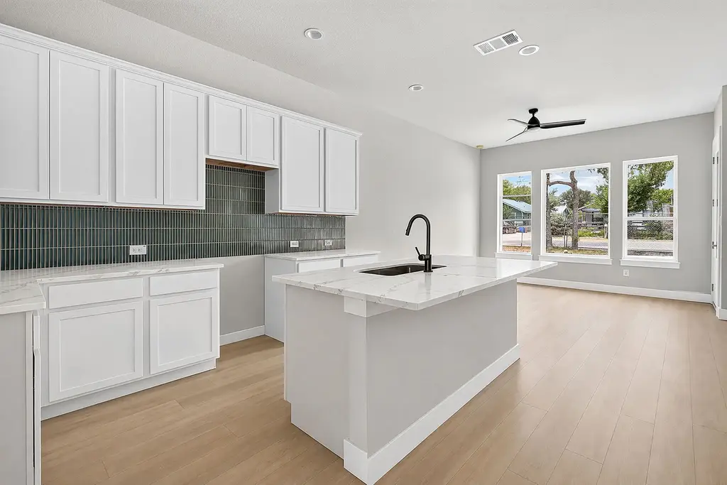 5001 Pecan Springs Road 31, Austin