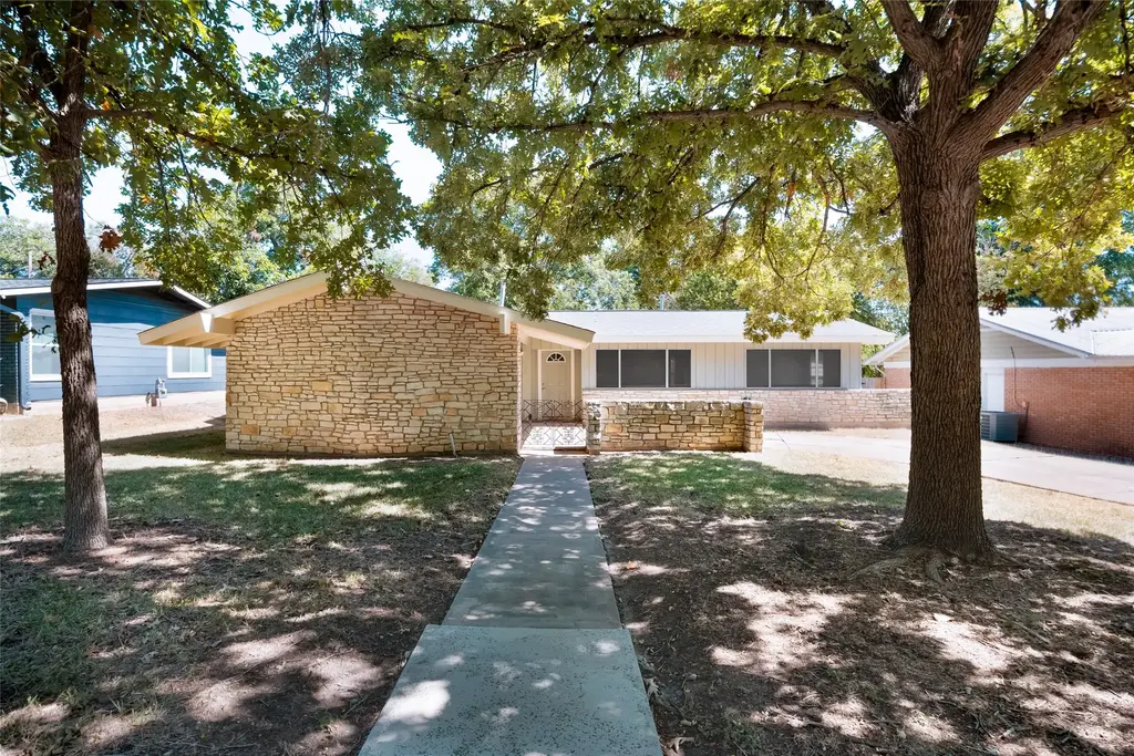 1404 Briarcliff Boulevard, Austin