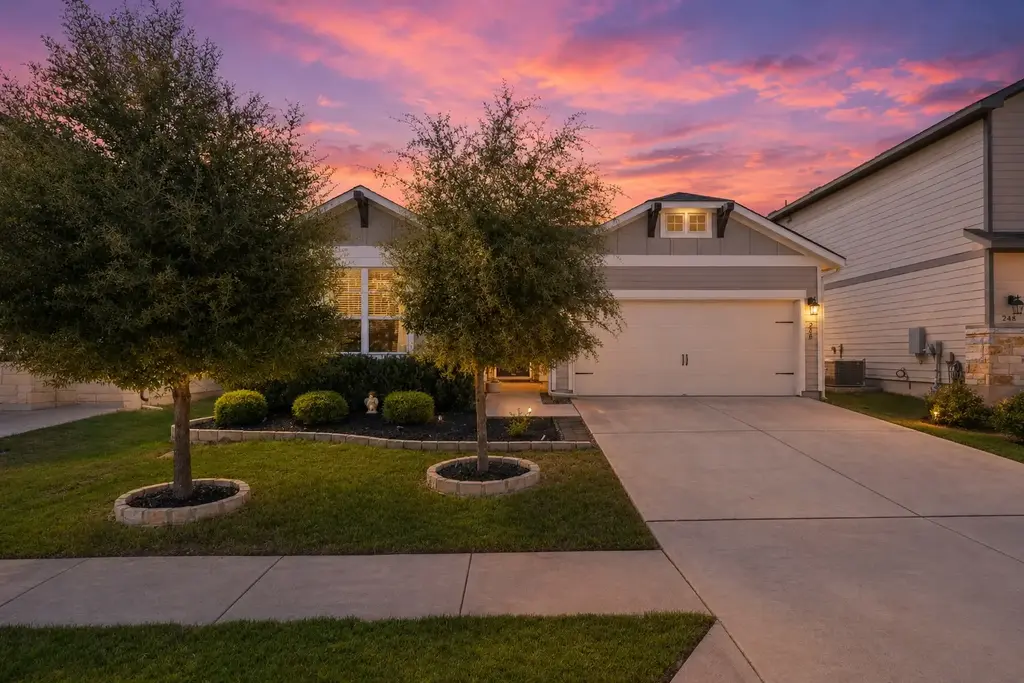 248 Syrah Court, Leander