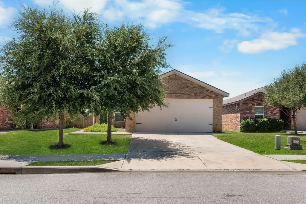 144 Continental Avenue, Liberty Hill