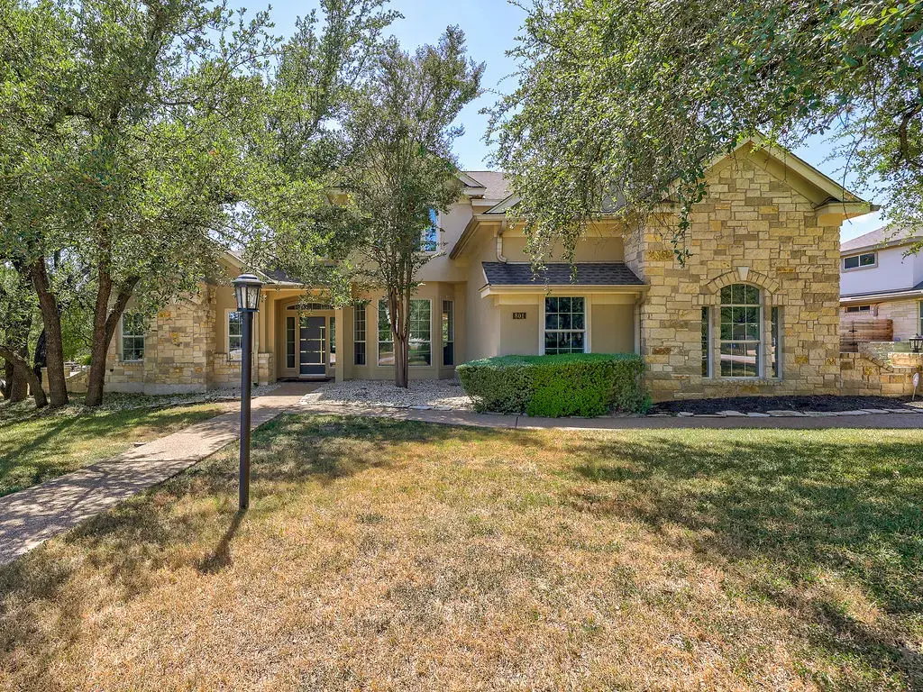 801 Electra, Lakeway