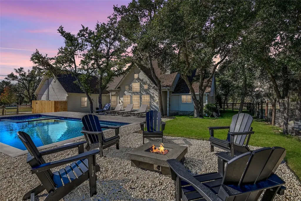 209 Peabody Place, Dripping Springs
