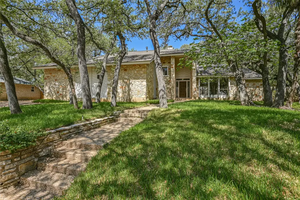 7704 Bramblewood Circle, Austin