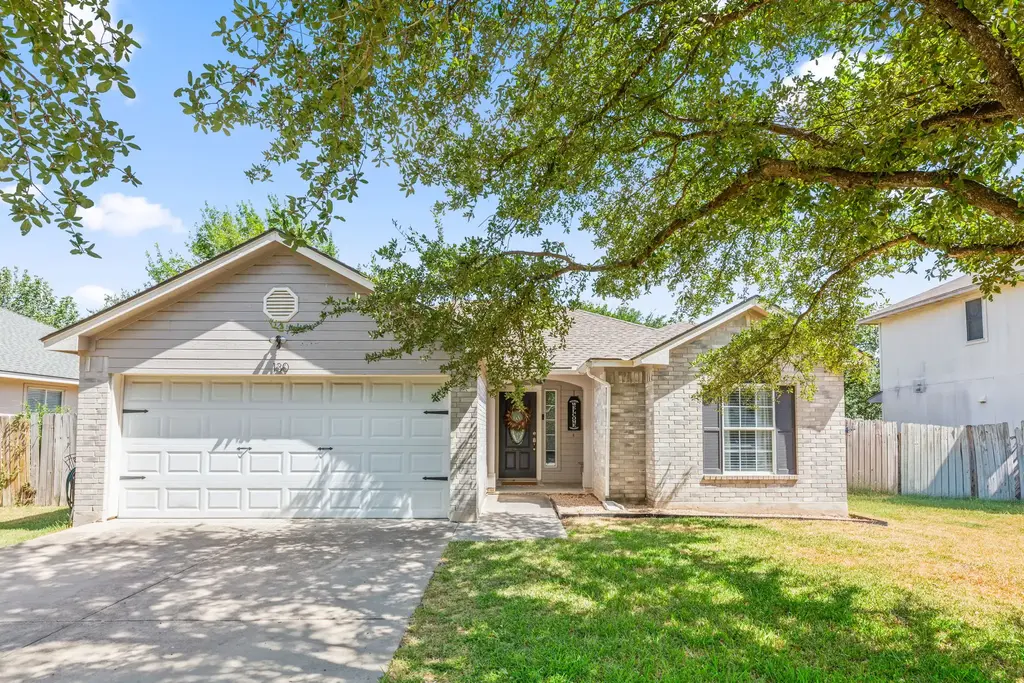 130 Riley Cove, Kyle