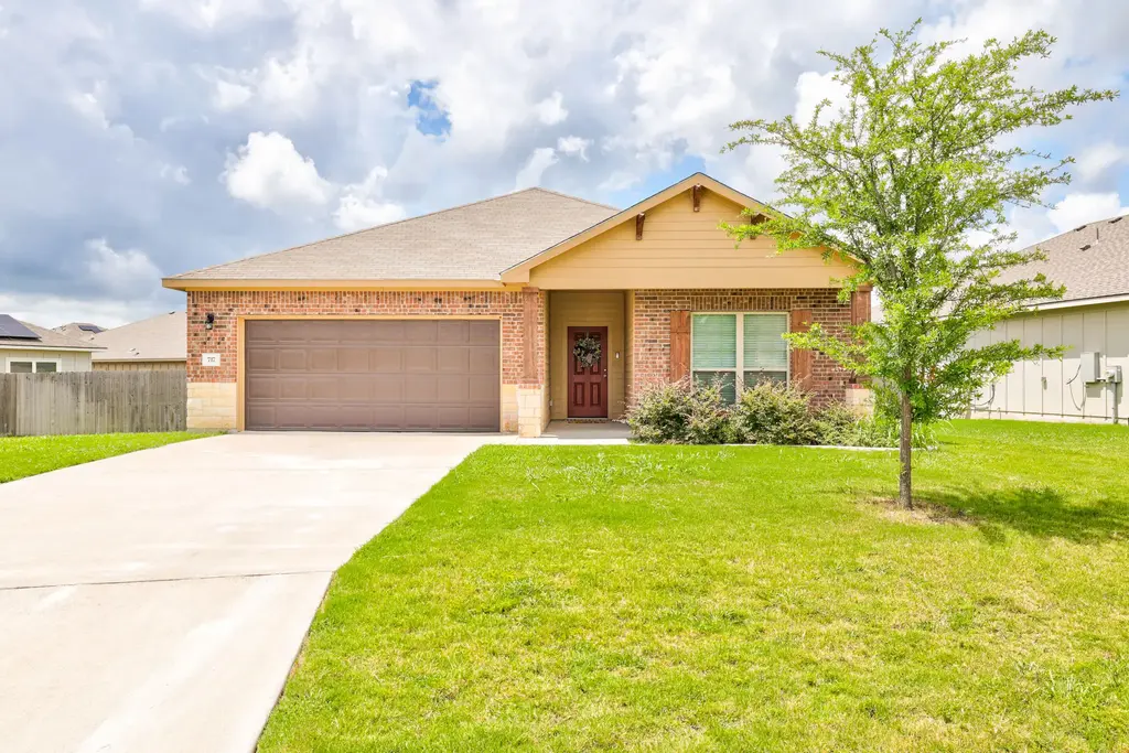717 Friar Tuck Drive, Temple