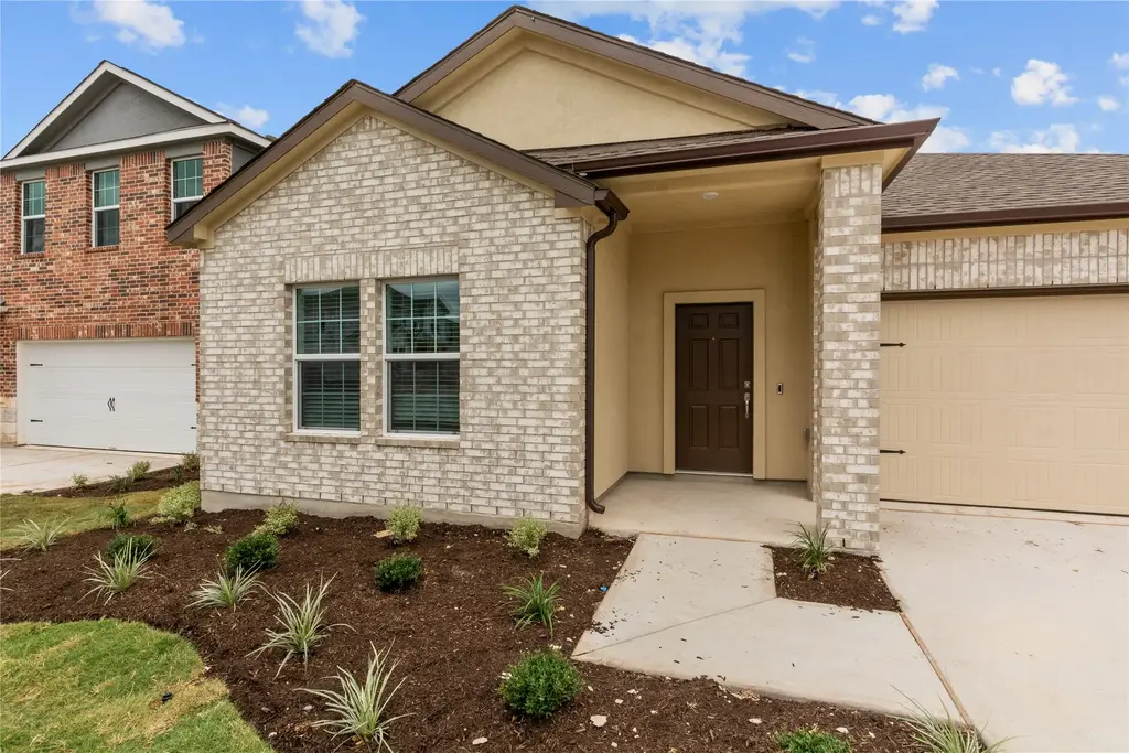 1108 Mallow Road, Leander