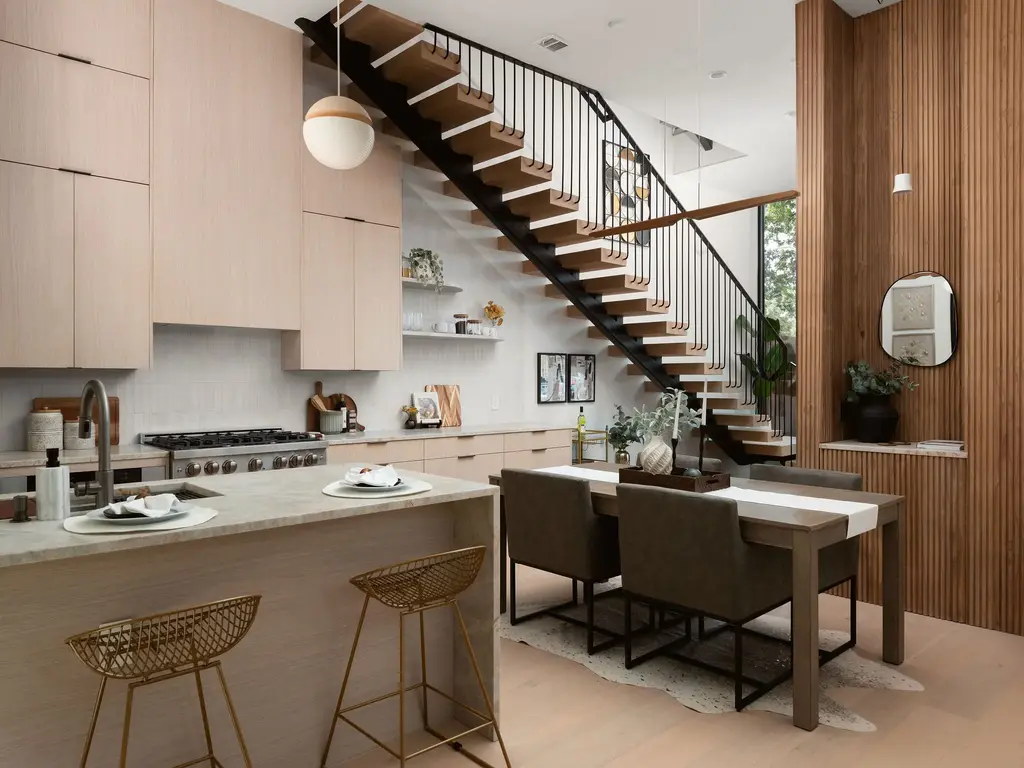 2301 East 2nd Street 1, Austin