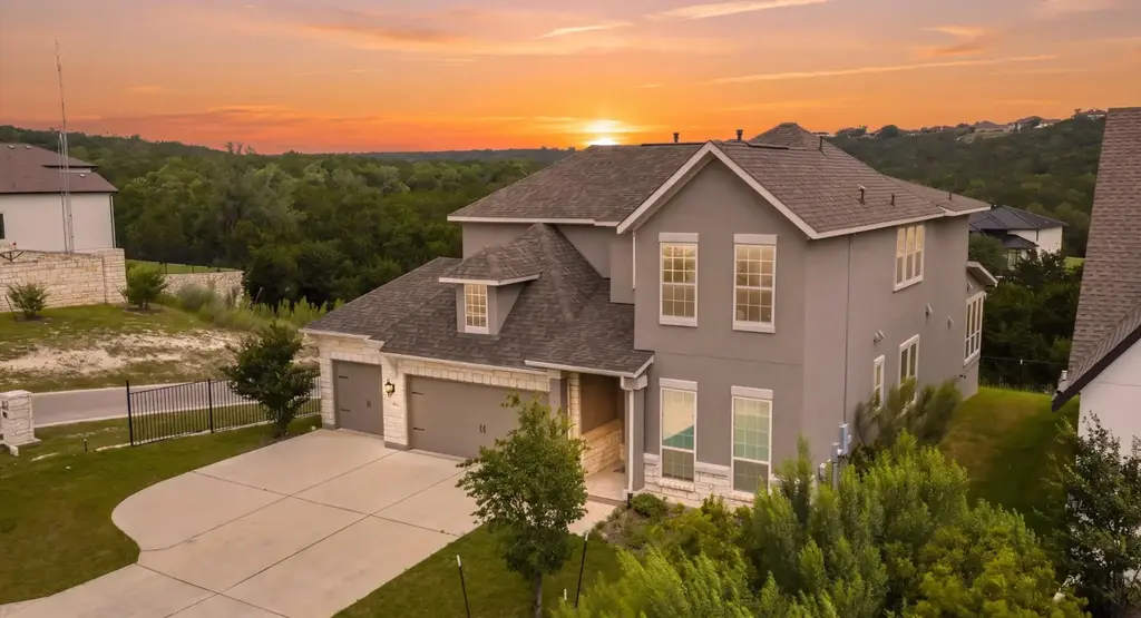 908 Siena Sunset Road, Leander