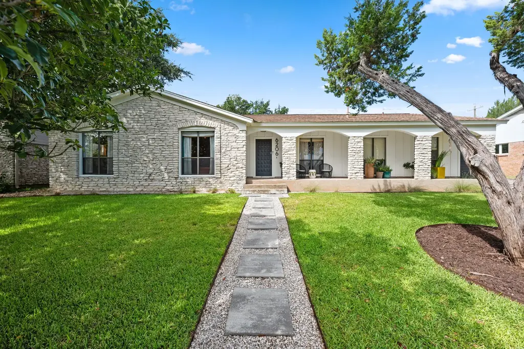 6206 Highland Hills Drive, Austin