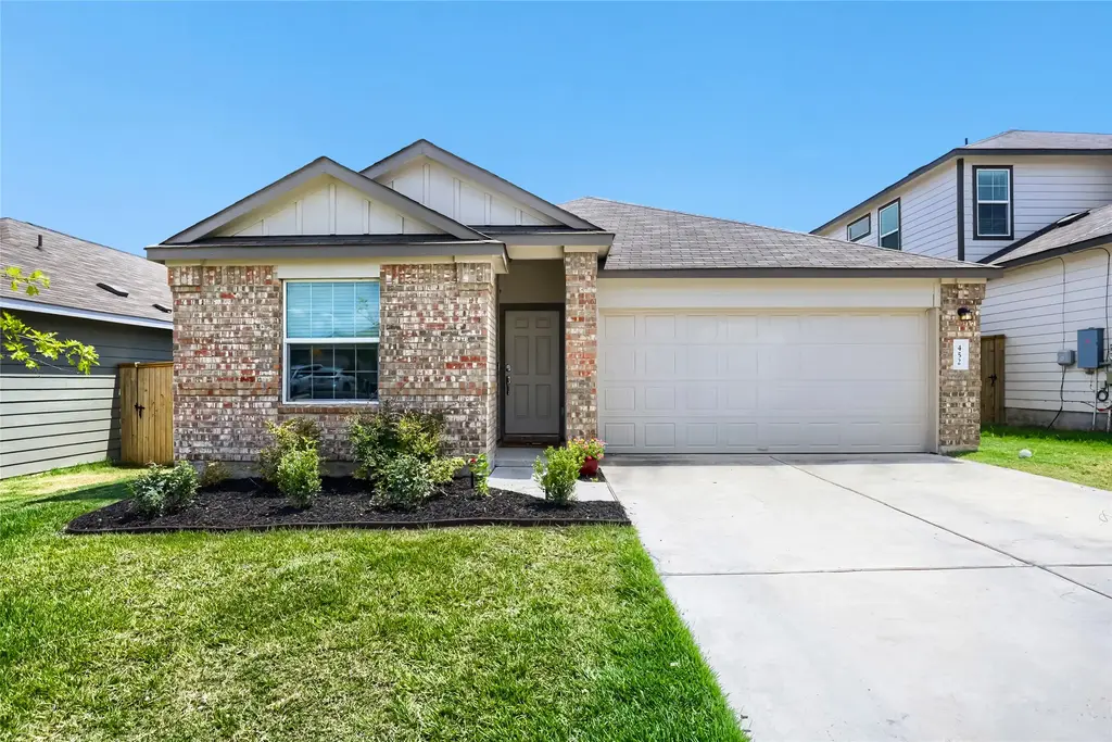 452 Perfect World Loop, Jarrell