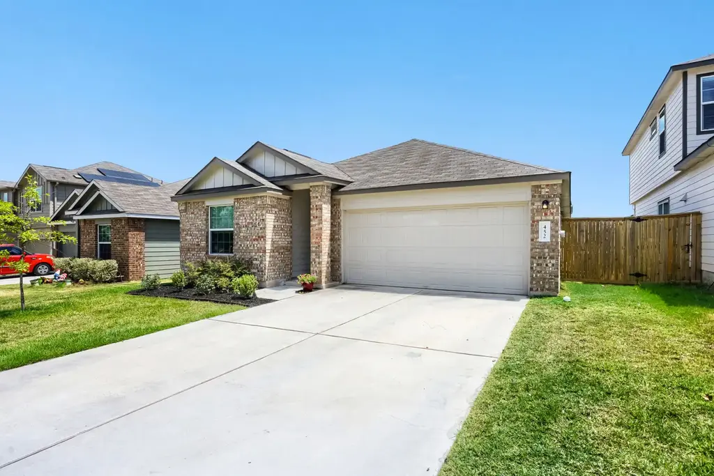 452 Perfect World Loop, Jarrell