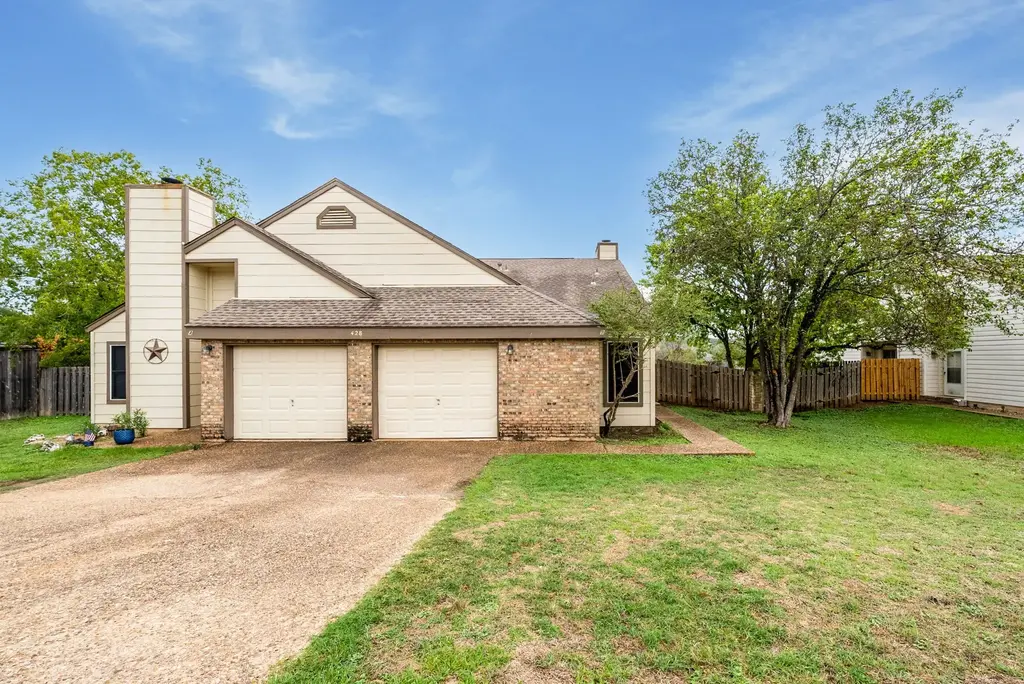 428 S Sailmaster Street B, Austin
