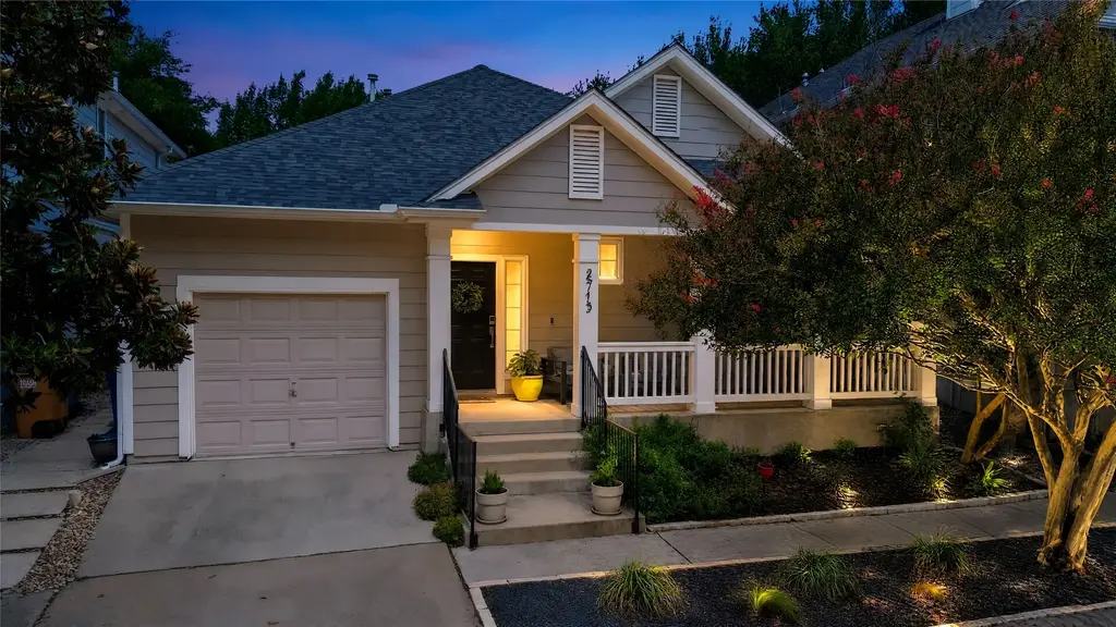 2713 Kinney Oaks Court, Austin