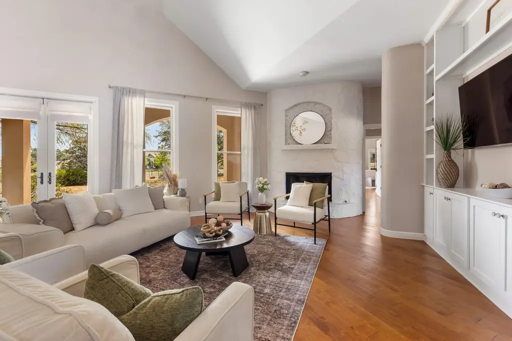 100 Dovetail Lane, Georgetown