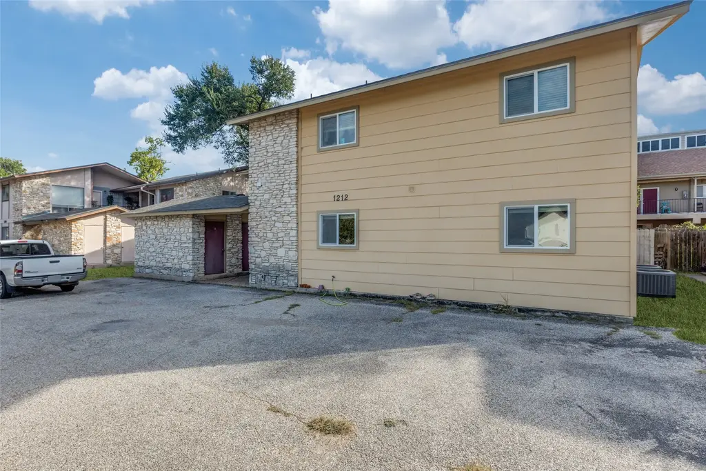 1212 Hollow Creek Drive A, Austin