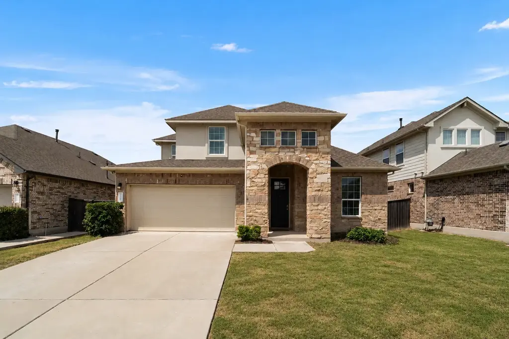 14101 Mcarthur Drive, Manor