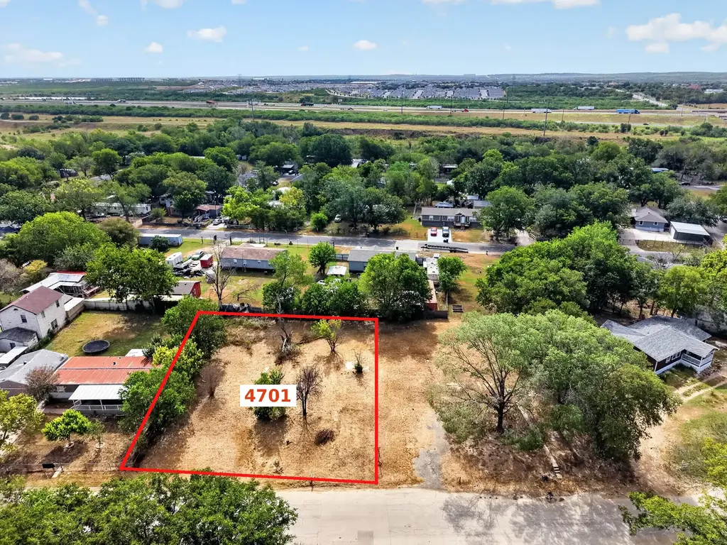 4701 Whirlaway Street, Del Valle