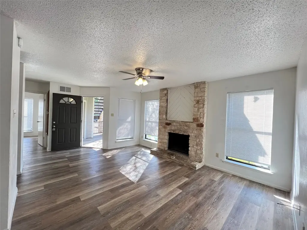 10616 Mellow Meadows Drive 27a, Austin