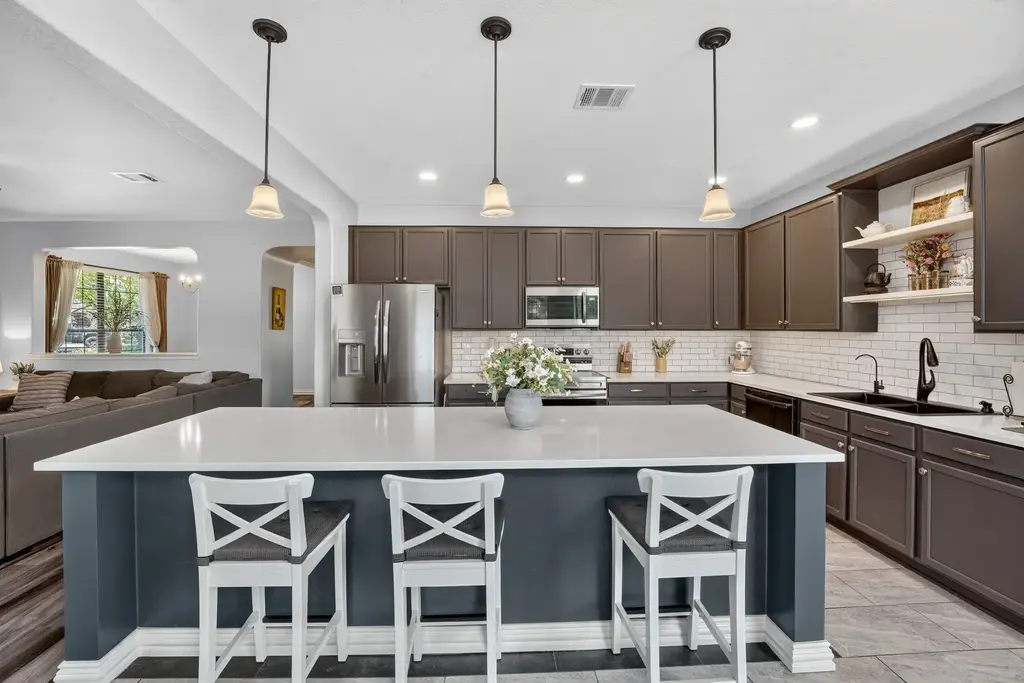 213 Silver Lace Lane, Round Rock
