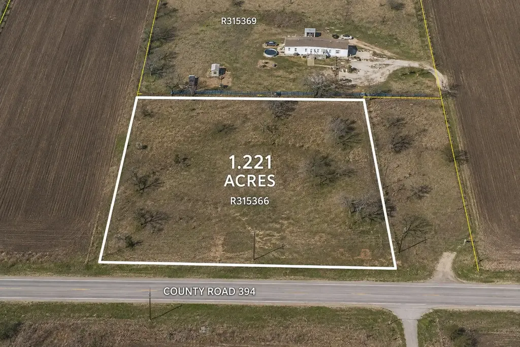 County Road 394, Hutto