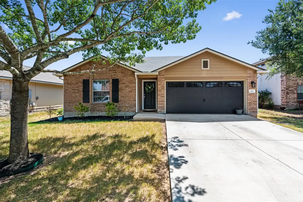 303 Almquist Street, Hutto