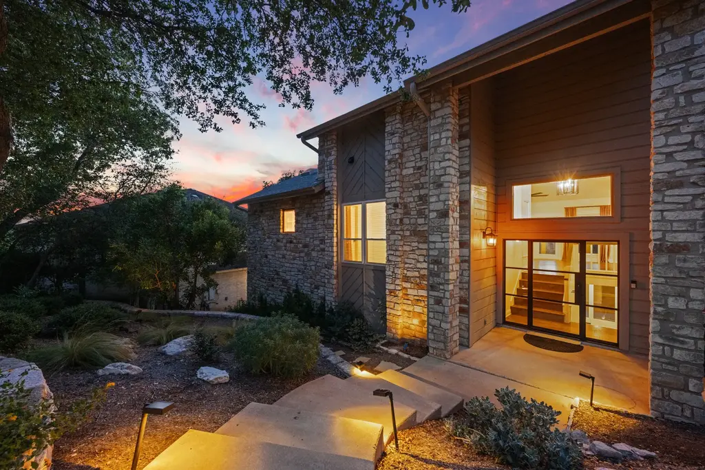 1528 Ben Crenshaw Way, Austin