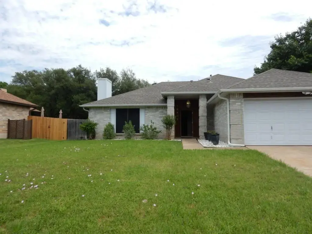 16405 Lone Wolf Drive, Leander