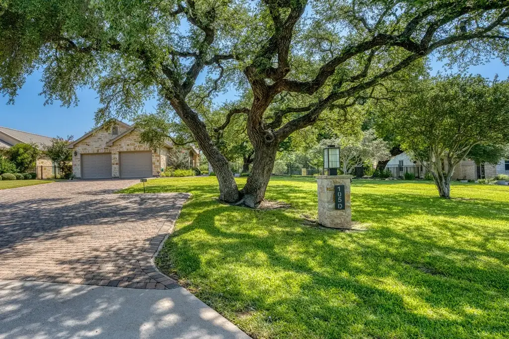 105-d Lachite, Horseshoe Bay