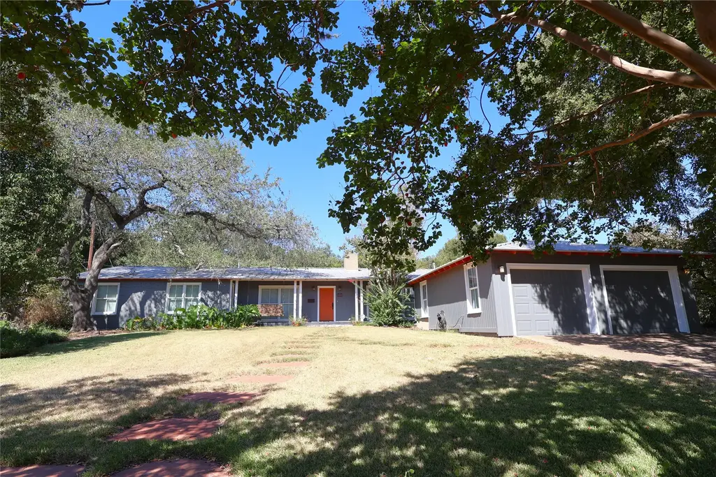 4702 Shadow Lane, Austin