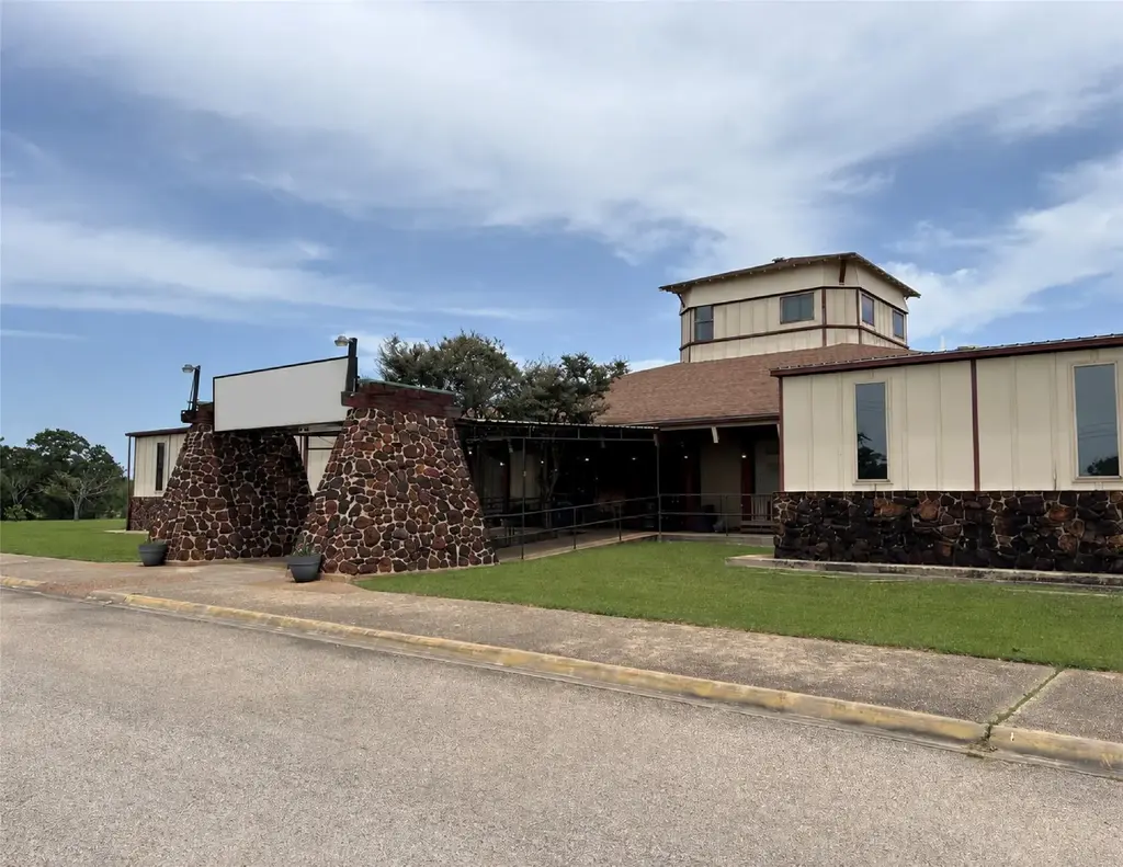 141 Tahitian Drive C, Bastrop