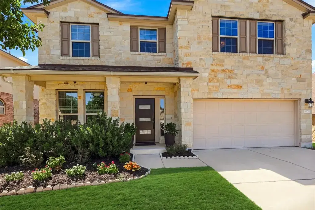 412 Alsatian Lane, Leander