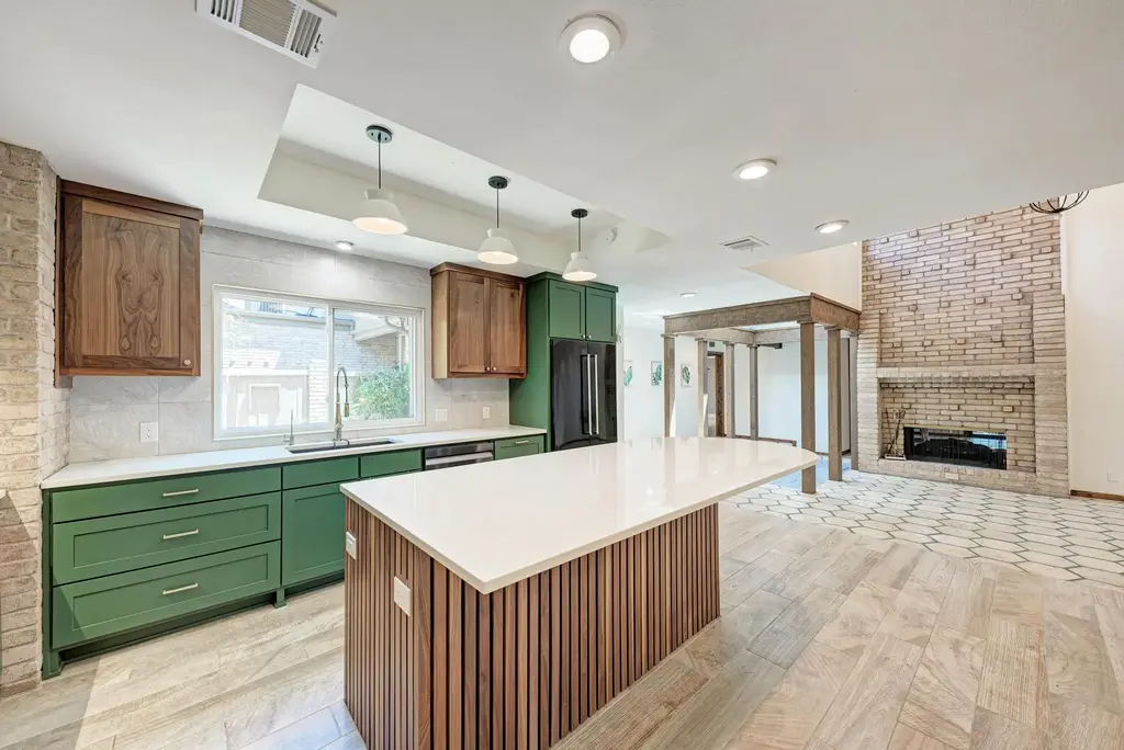 3837 Steck Avenue, Austin