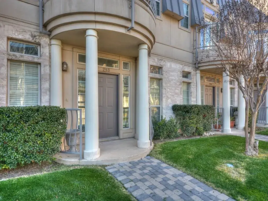 2918 Ranch Road 620 293, Austin