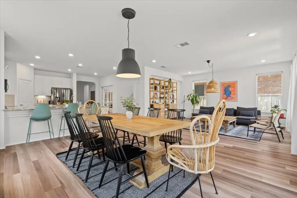 2008 Iron Rail Terrace, Pflugerville