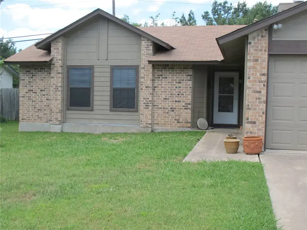 1301 Texas Oak Way, Cedar Park