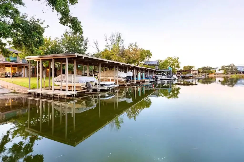 1500 Ranch Road 1431 101, Kingsland