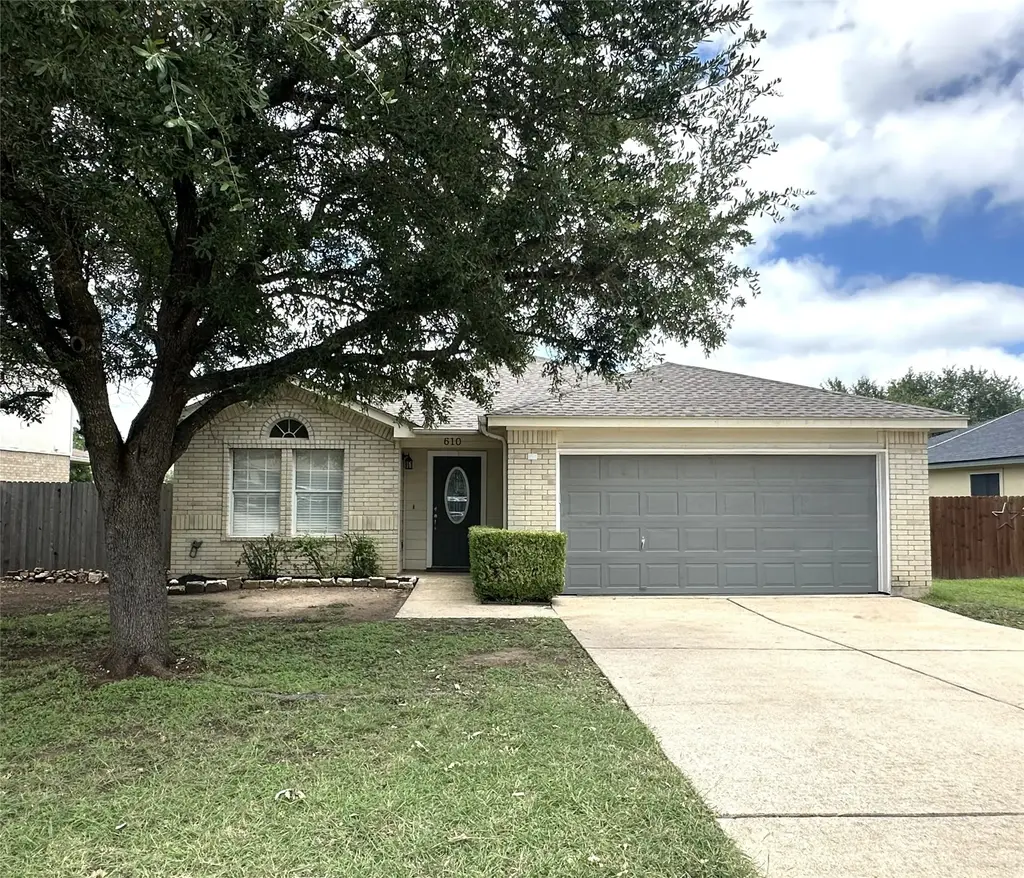 610 Riverway Lane, Leander
