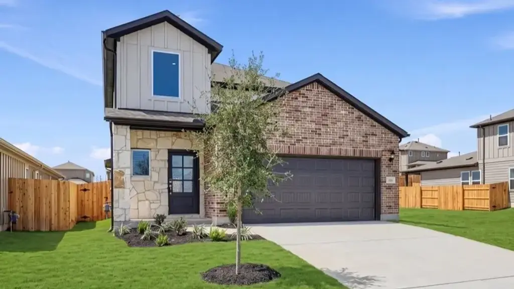 158 Jake Pine Drive, Buda