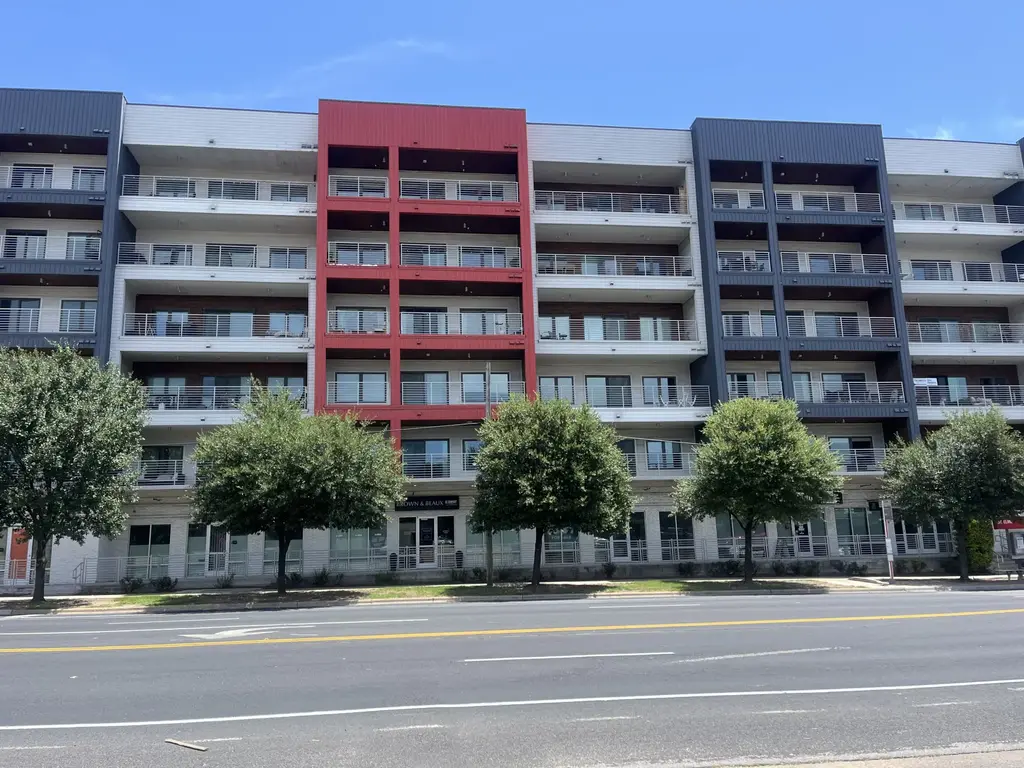 4361 S Congress Avenue 209, Austin