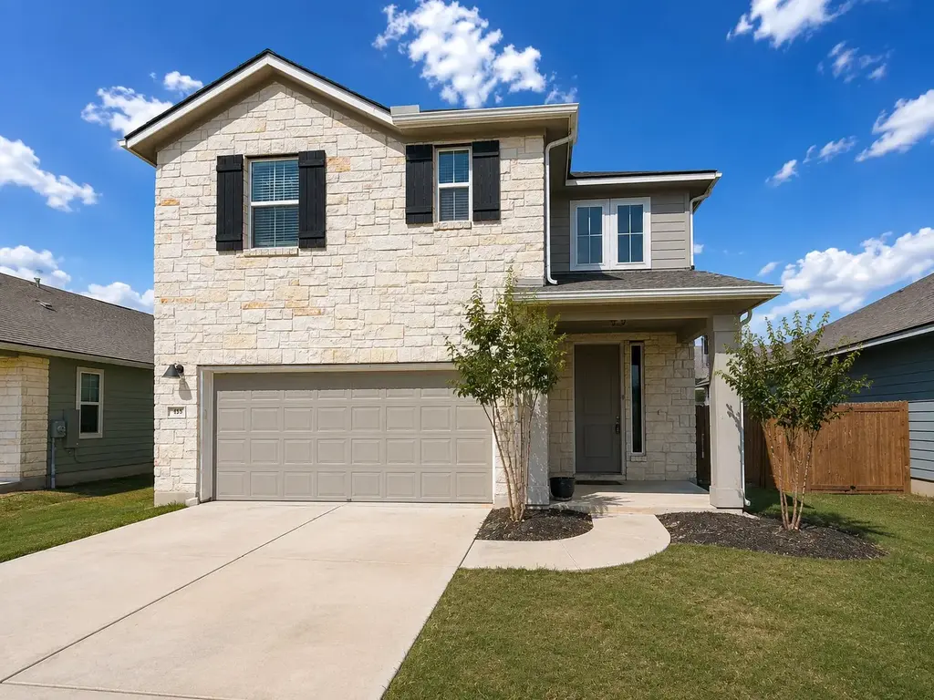453 Gaida Loop, Georgetown
