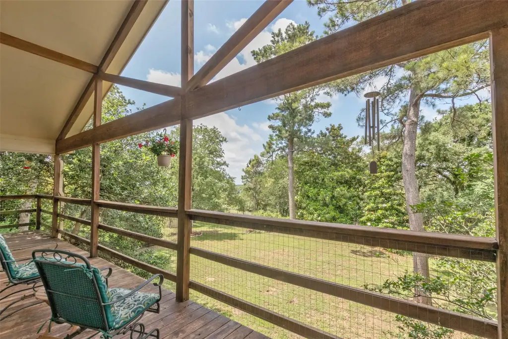 9997 Calhoun Road, Bryan