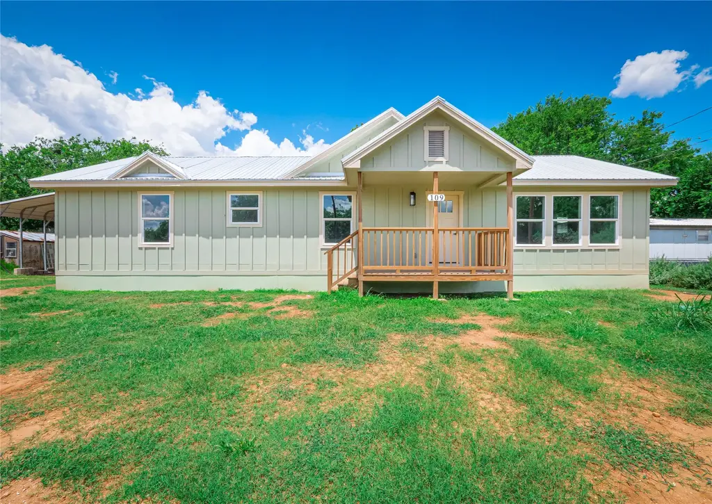 109 Elizabeth Drive, Spicewood