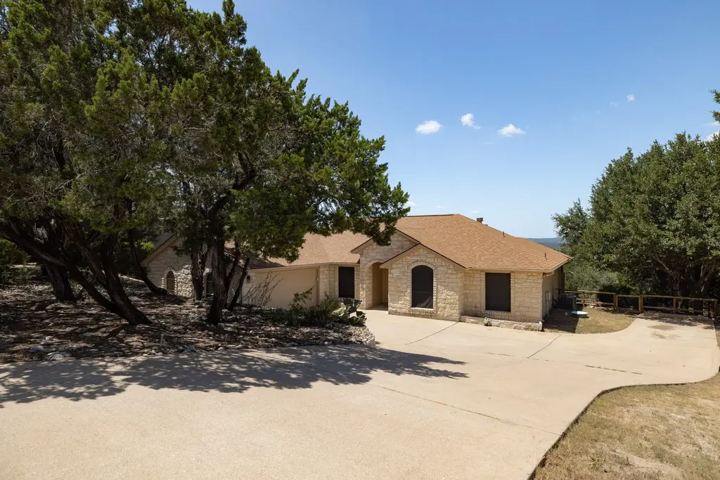 20406 Whiterock Drive, Lago Vista