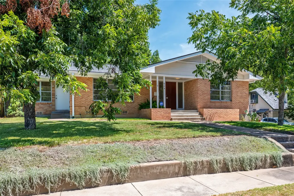 604 Bellevue Place, Austin