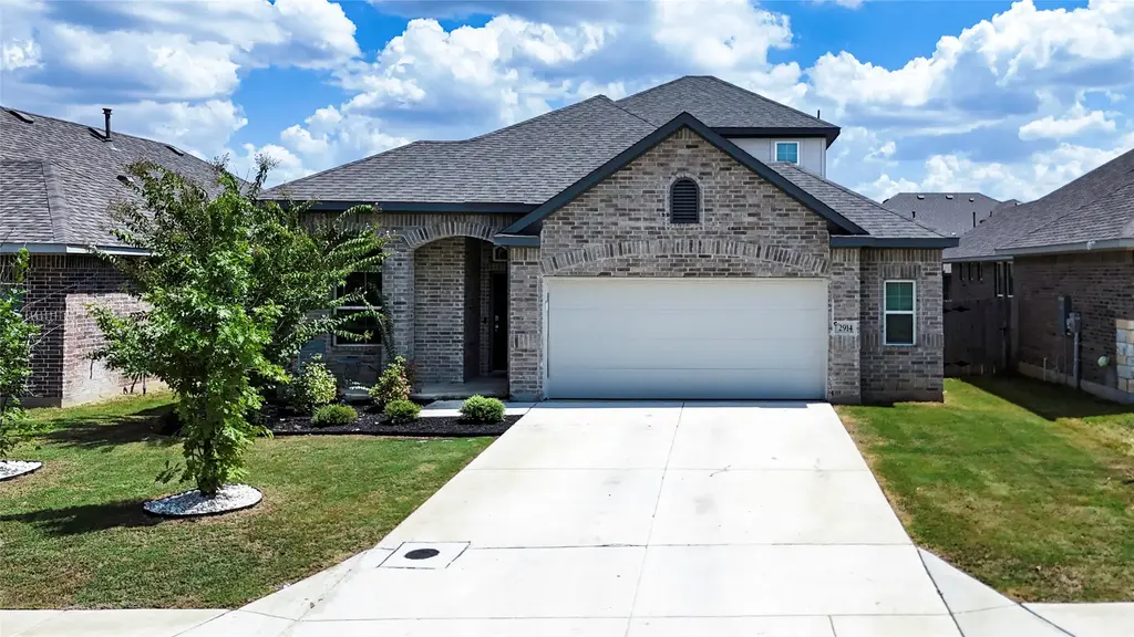 2914 Alster, New Braunfels