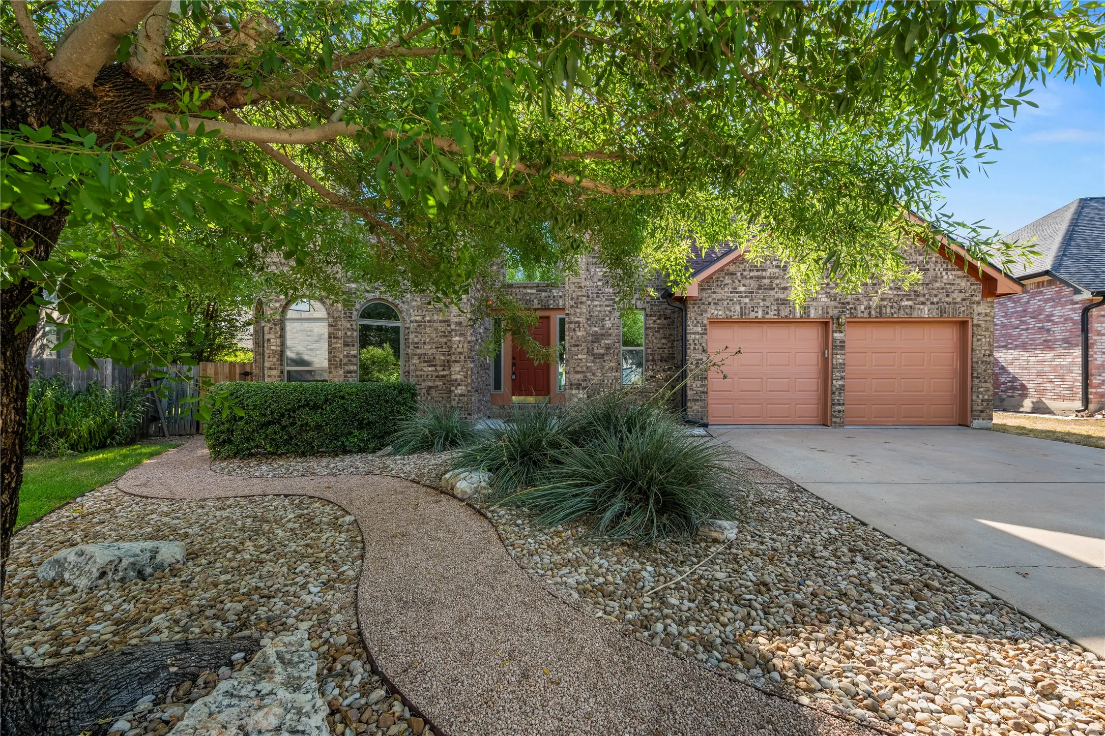 Photo of Listing #4497567