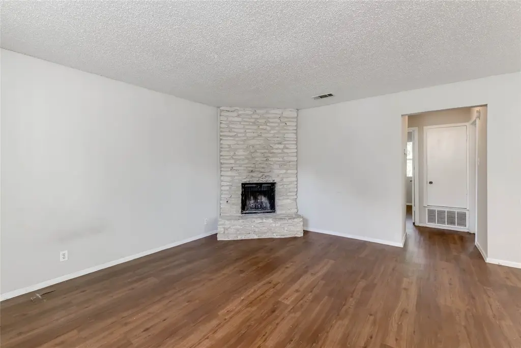 11907 Alpheus Avenue B, Austin